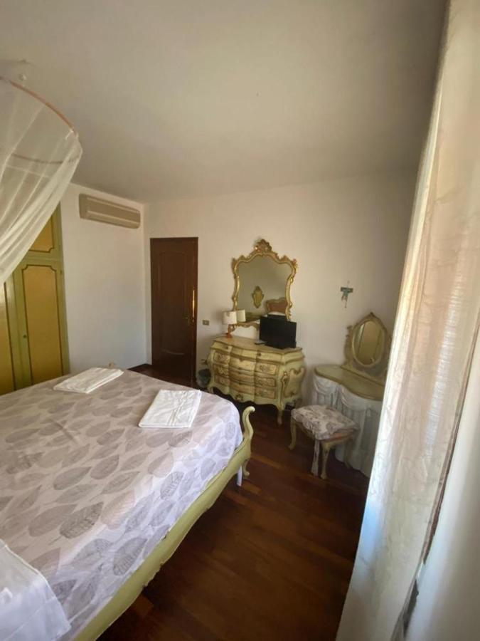Eagle'S Nest Venice Guest House Dış mekan fotoğraf